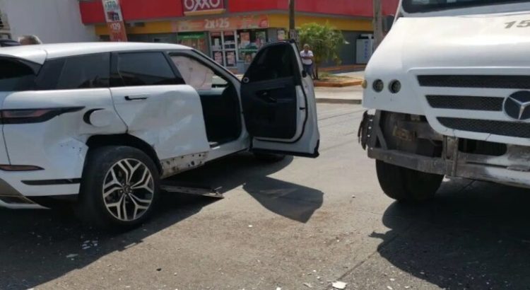 Accidente Tipo Carambola Deja Dos Mujeres Lesionadas