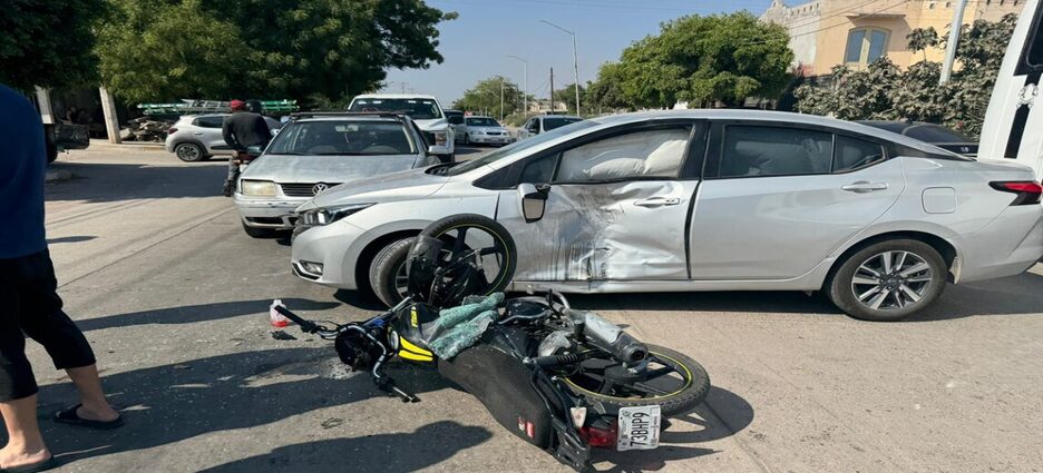 Tras Chocar Su Moto Conductor Resulta Lesionado