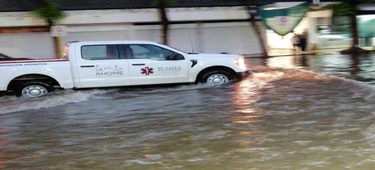 Inundaciones en Los Mochis por las fuertes lluvias