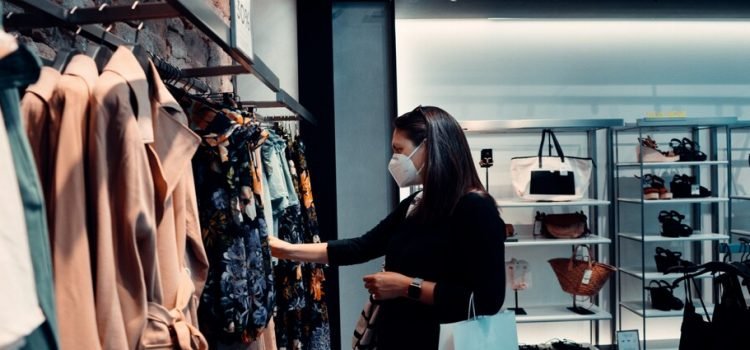 Comerciantes hacen caso omiso de medidas de sanidad por viruela del mono Comerciantes hacen caso omiso de medidas de sanidad por viruela del mono