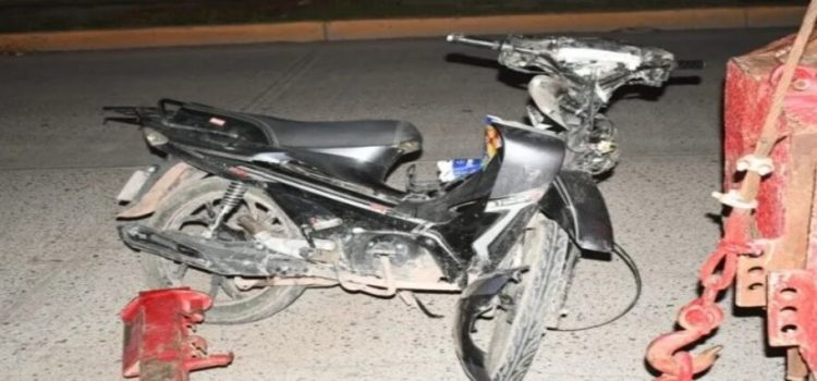 Dos jóvenes motociclistas lesionados en el bulevar Francisco Agraz