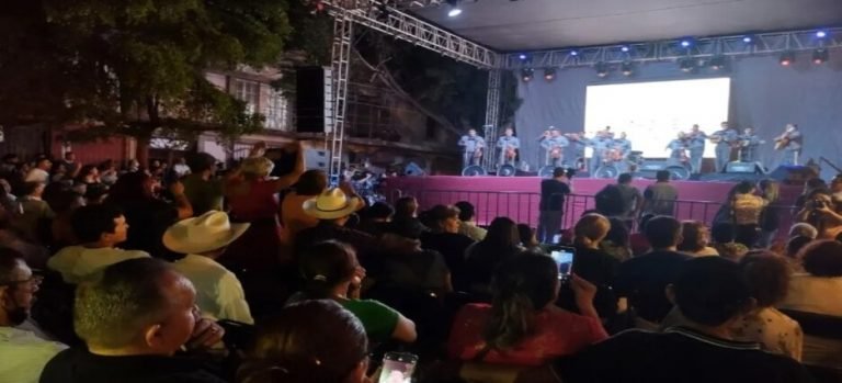 Cierre de las fiestas patrias en Los Mochis