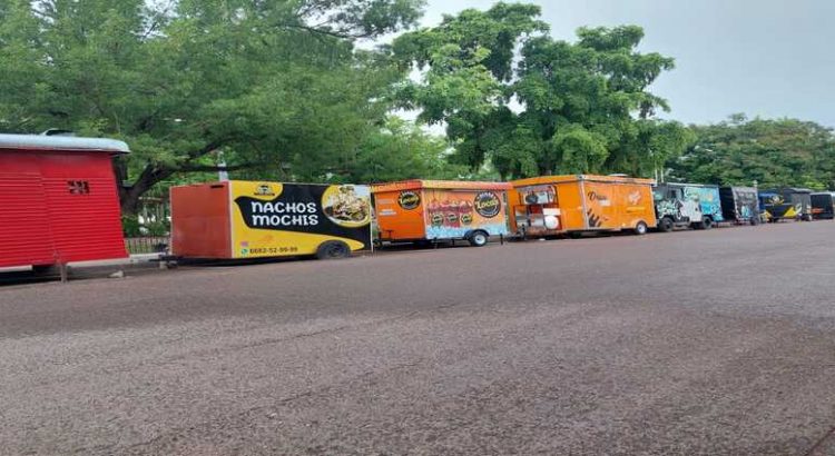 Coparmex dice que es necesario poner orden a los food trucks