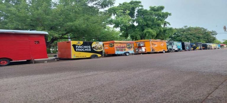 Coparmex dice que es necesario poner orden a los food trucks