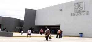 Falta de medicamento en clínica del Issste