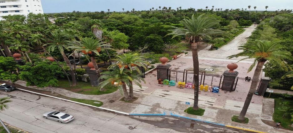 Cierran el jardín botánico Benjamín Francis Jhonston