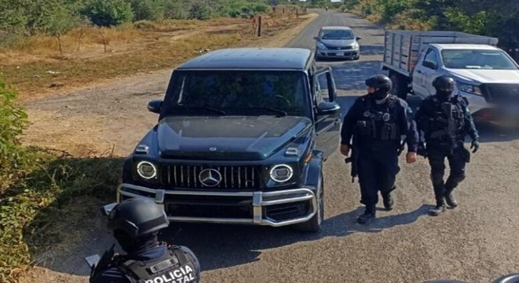 Vehículos robados en EU son encontrados en Sinaloa
