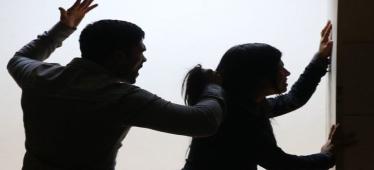 Sentenciado a dos años de cárcel por el delito de violencia familiar