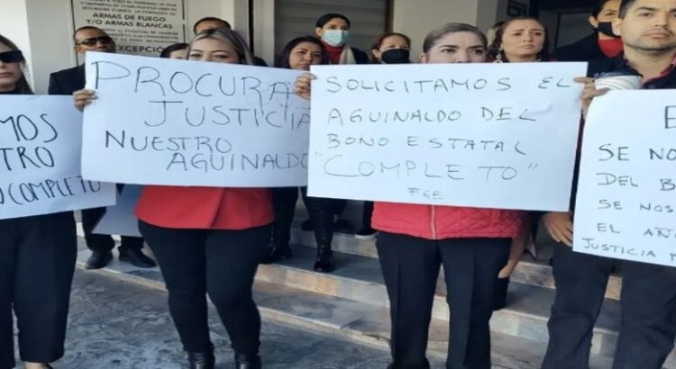 Personal de la Vicefiscalía se manifestó por que llegó incompleto el aguinaldo