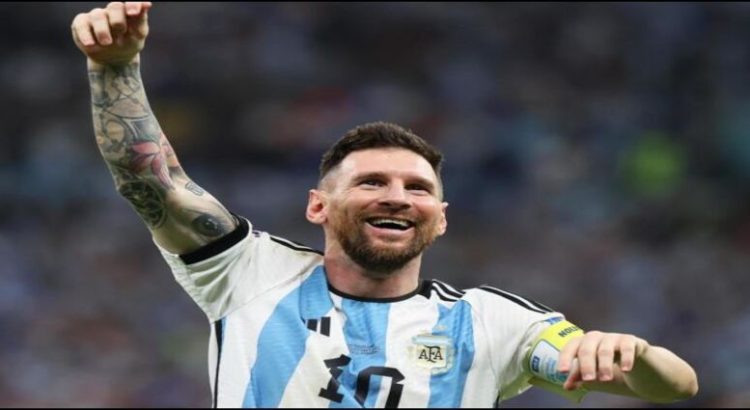 Messi festeja ante Van Gaal y arremete contra Weghorst