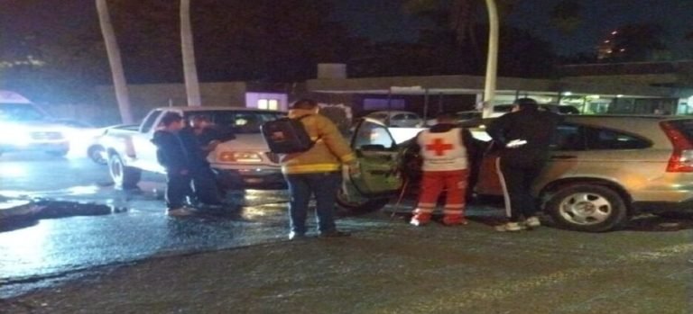 Accidente vial en los cruces de Allende y Carranza