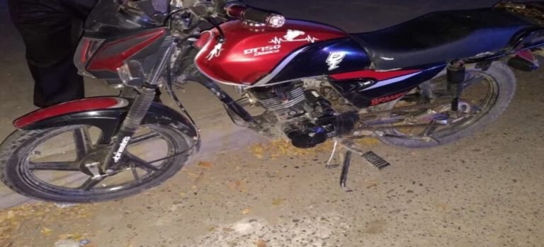 Motociclista lesionado en el cruce de Belisario Domínguez y Morelos