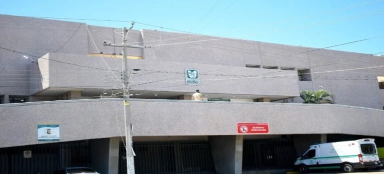 Golpean a adulto mayor con un tubo