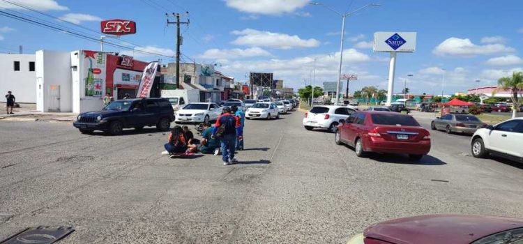 Motociclista lesionado en accidente vial