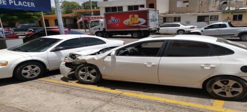 Dos personas lesionadas tras sufrir una carambola