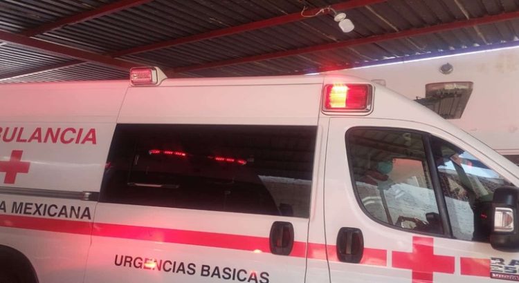 Hospitalizan a una mujer después de ser agredida por su pareja