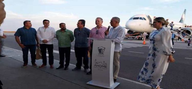 Inauguran vuelo de Los Mochis-Mexicali