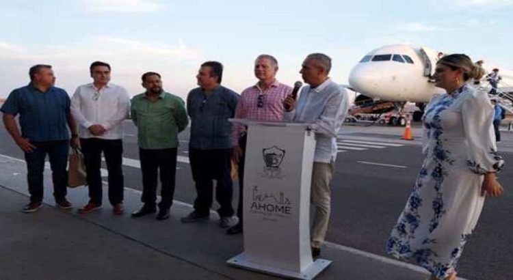 Inauguran vuelo de Los Mochis-Mexicali