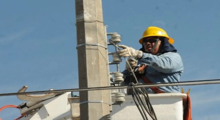 Restauranteros exigen solución a las fallas del servicio eléctrico