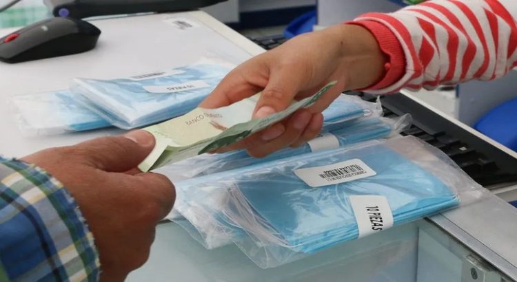 Incrementa la venta de cubrebocas en Los Mochis