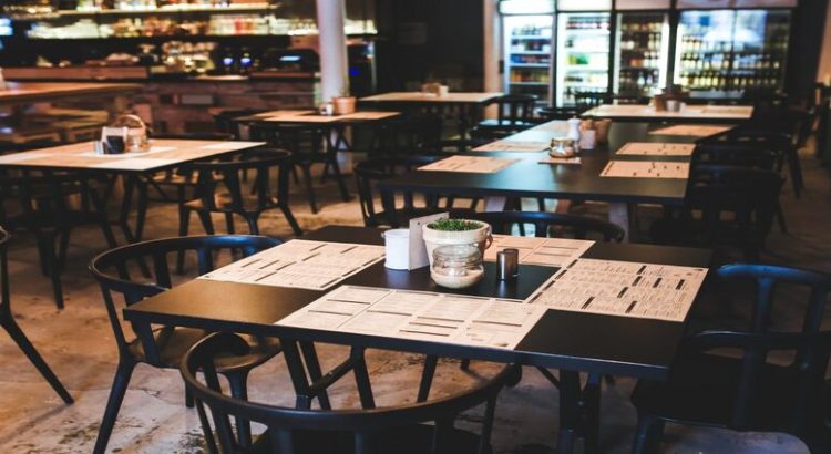 Sector restaurantero de Los Mochis afectado por “Norma”