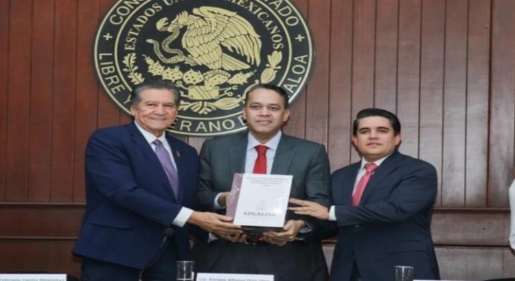 Sinaloa presentó la iniciativa de Ingresos y Presupuesto de Egresos de 2024 por 69,596mdp
