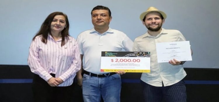 Entregan premio a los ‘Libres Creadores’ en Los Mochis