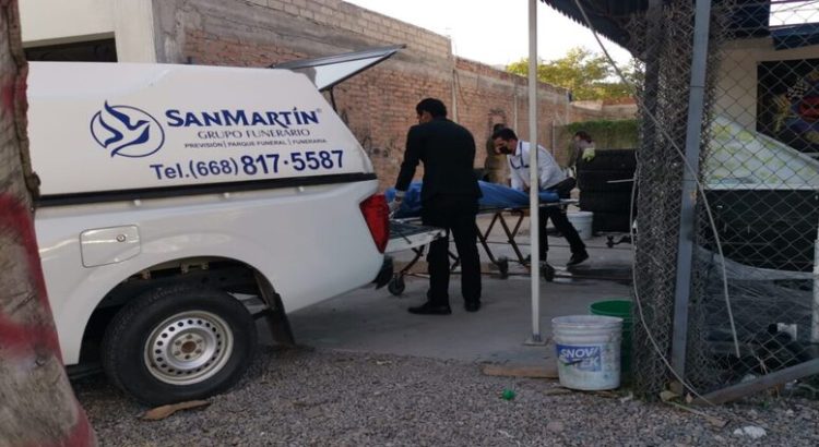 Encuentran a un hombre sin vida al interior de un taller de carrocería