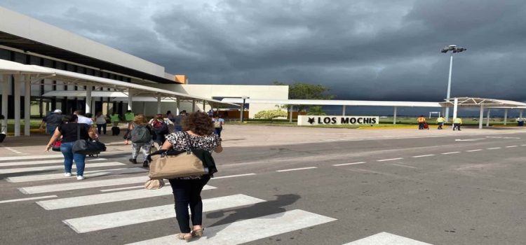 Aeropuerto de Los Mochis incrementó un 10% la movilidad de pasajeros este 2023