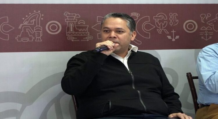 Confirma Enrique Díaz su salida del gabinete estatal