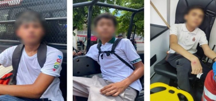 Detienen a dos estudiantes de prepa por intentar agredir a otro de secundaria Detienen a dos estudiantes de prepa por intentar agredir a otro de secundaria