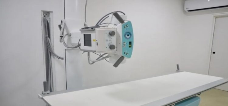 Hospital General IMSS-Bienestar de Los Mochis recibe equipo de laparascopía y rayos X