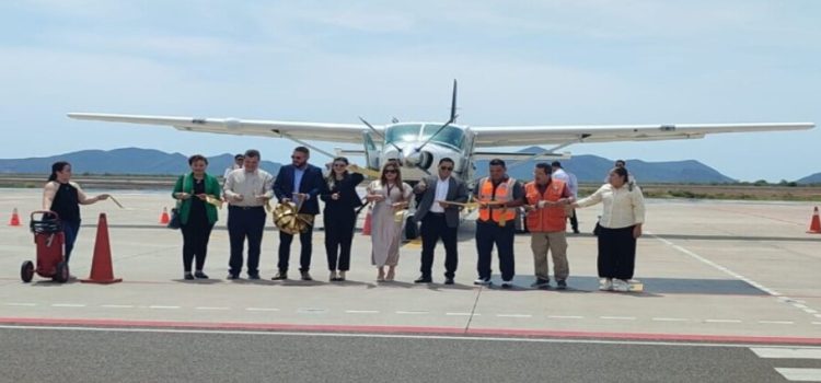 Inauguran ruta aérea Los Mochis-Creel