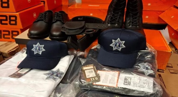 Agentes de Seguridad Pública de Ahome recibieron nuevos uniformes