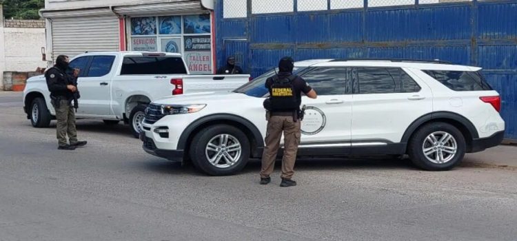 Fiscalía General asegura 70 mil litros de diésel y tres personas al catear taller
