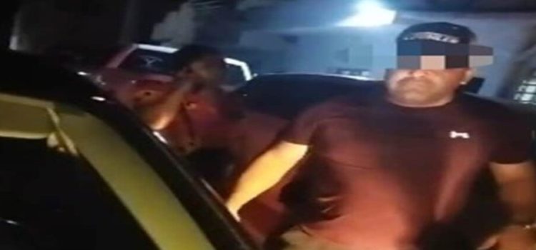 Detienen a expolicía de Ahome por agredir a un joven