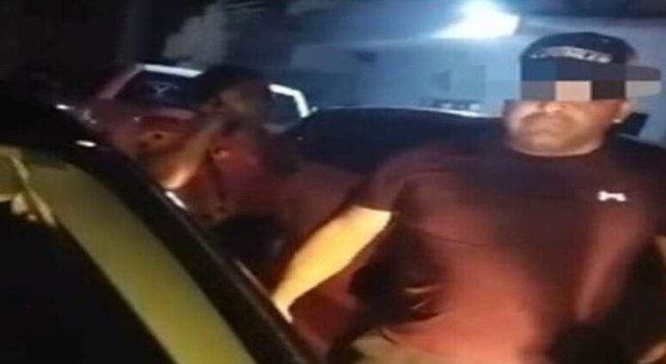 Detienen a expolicía de Ahome por agredir a un joven