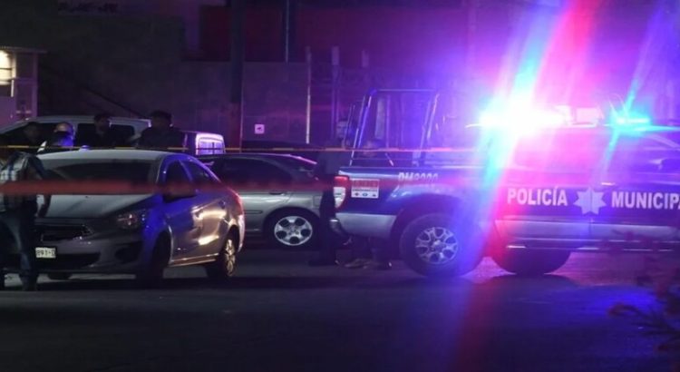 Asesinan a balazos a un hombre en una barbería