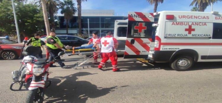 Muere adulta mayor tras ser arrollada por un camión urbano