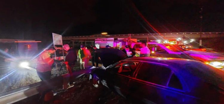 Recuperan cuerpo de accidente tipo canalazo por el libramiento oriente
