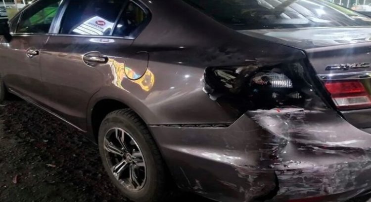 Accidente tipo carambola deja una persona lesionada