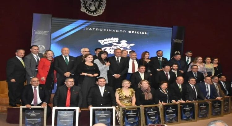 Reconocen la excelencia restaurantera con el Galardón CER 2024 en Los Mochis
