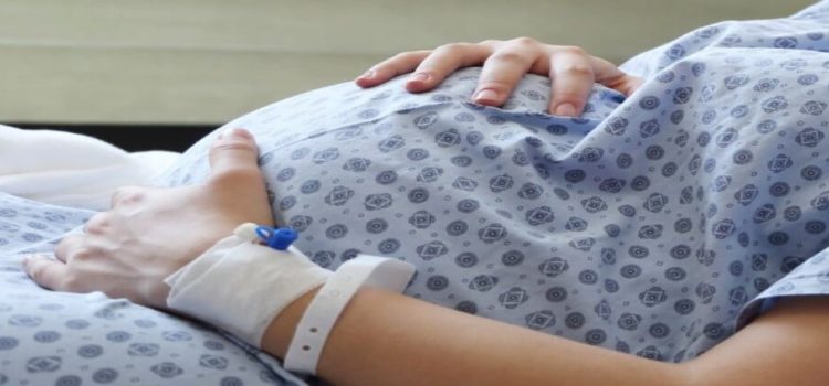 Sinaloa busca sancionar la violencia obstétrica