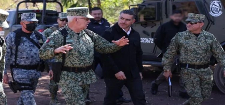 García Harfuch y general Ricardo Trevilla supervisan labores de seguridad en Sinaloa
