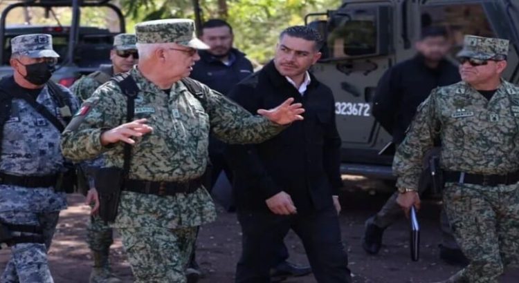 García Harfuch y general Ricardo Trevilla supervisan labores de seguridad en Sinaloa