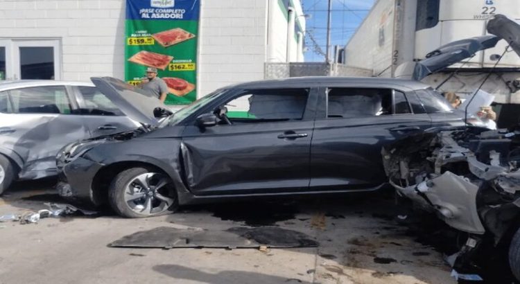 Carambola en la colonia Ampliación 12 de Octubre deja siete lesionados