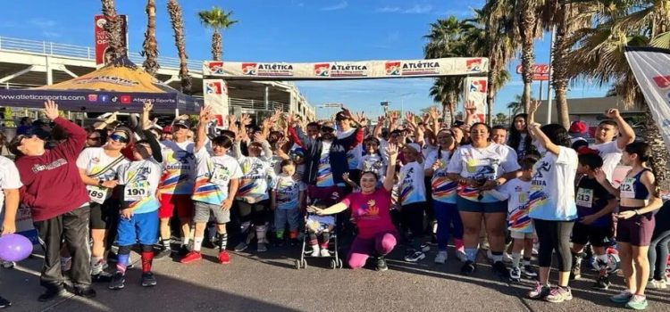 Realizan con éxito la 6ta. Carrera Unidos Down Los Mochis “Medias Diferentes”