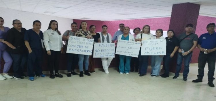 Trabajadores del ISSSTE exigen destitución de jefa de enfermería