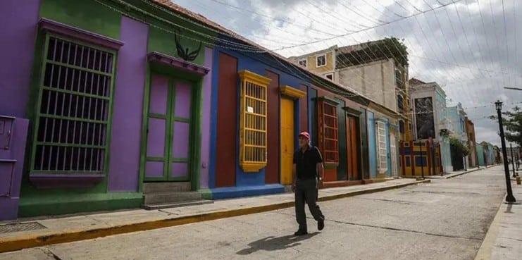 Venezuela reduce jornada laboral en el sector público por emergencia climática