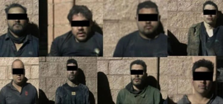 Detienen a ocho hombres armados en Sinaloa y aseguran vehículos blindados